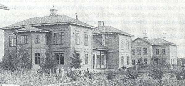 Nykarleby seminarium på 1880-talet. Foto Herlers museum.